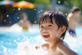 プールで水遊びをする男の子：AI生成画像