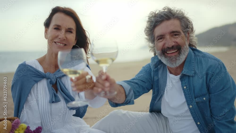 Cinematic video of a senior couple spending time on the beach and making different activities near the ocean. Romantic concept about a man and a woman in love. Lifestyle in the seniority age Cinematic video of a senior couple spending time on the beach and making different activities near the ocean. Romantic concept about a man and a woman in love. Lifestyle in the seniority age
