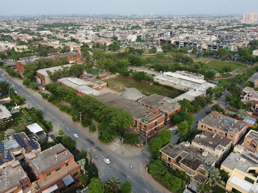 Population of cantt area in Lahore Pakistan Population of cantt area in Lahore Pakistan