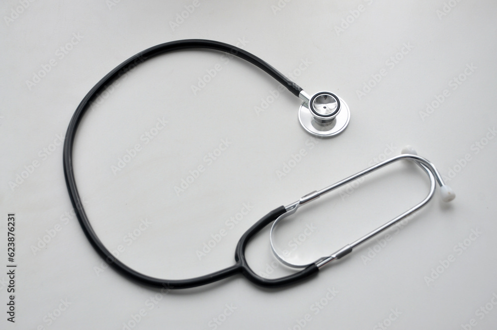 estetoscópio medicinal com coração, dia internacional da saúde estetoscópio medicinal com coração, dia internacional da saúde