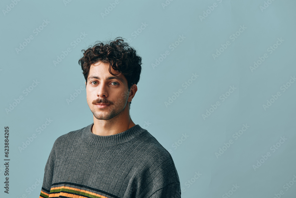Obraz premium Man handsome fashion face copyspace portrait hipster smile