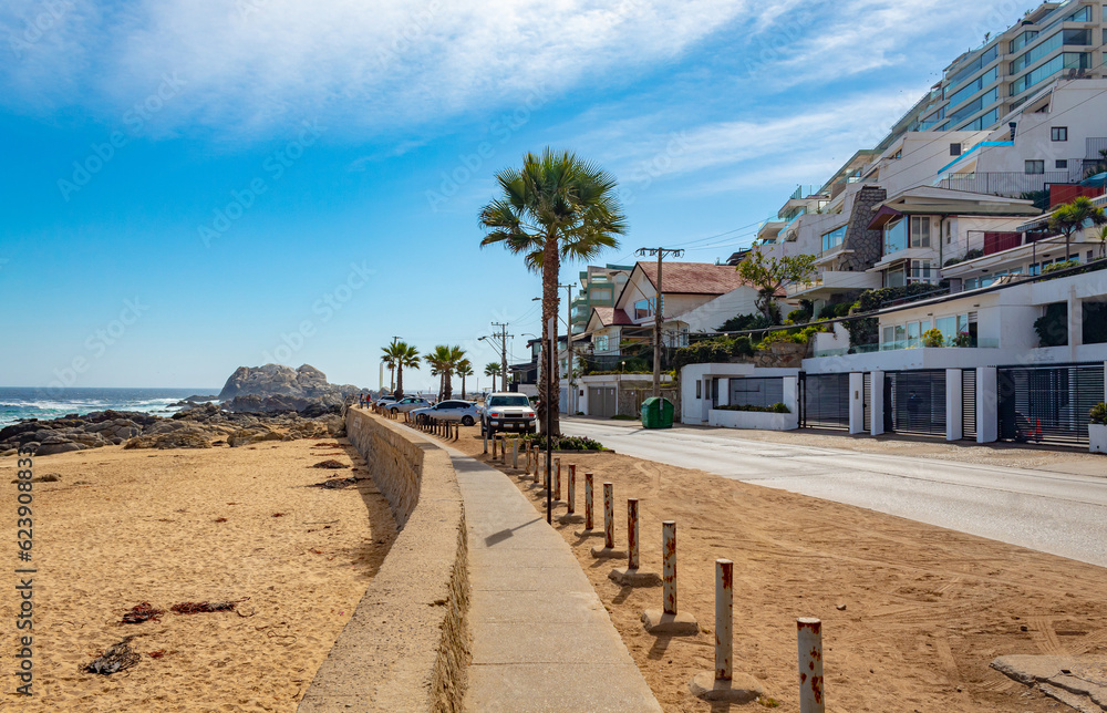 Obraz premium tourism Chile Valparaiso Vina del Mar Reñaca beach 