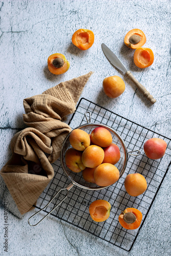Apricots stilllife