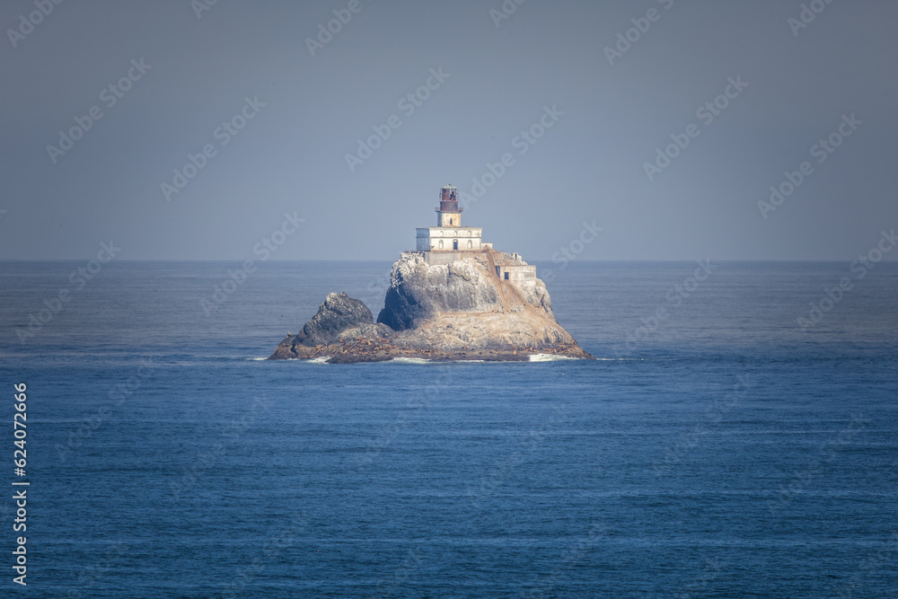 The lighthouse on the Tilamook rock on the coast of Oregon