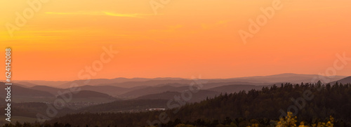 Fototapeta Naklejka Na Ścianę i Meble -  Breathtaking panorama of sunset and landscape.