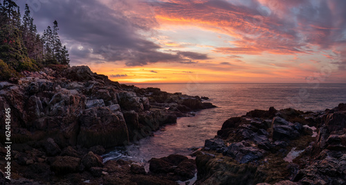 Fotografie Atlantic seashore sunrise at Acadia National Park - Maine
