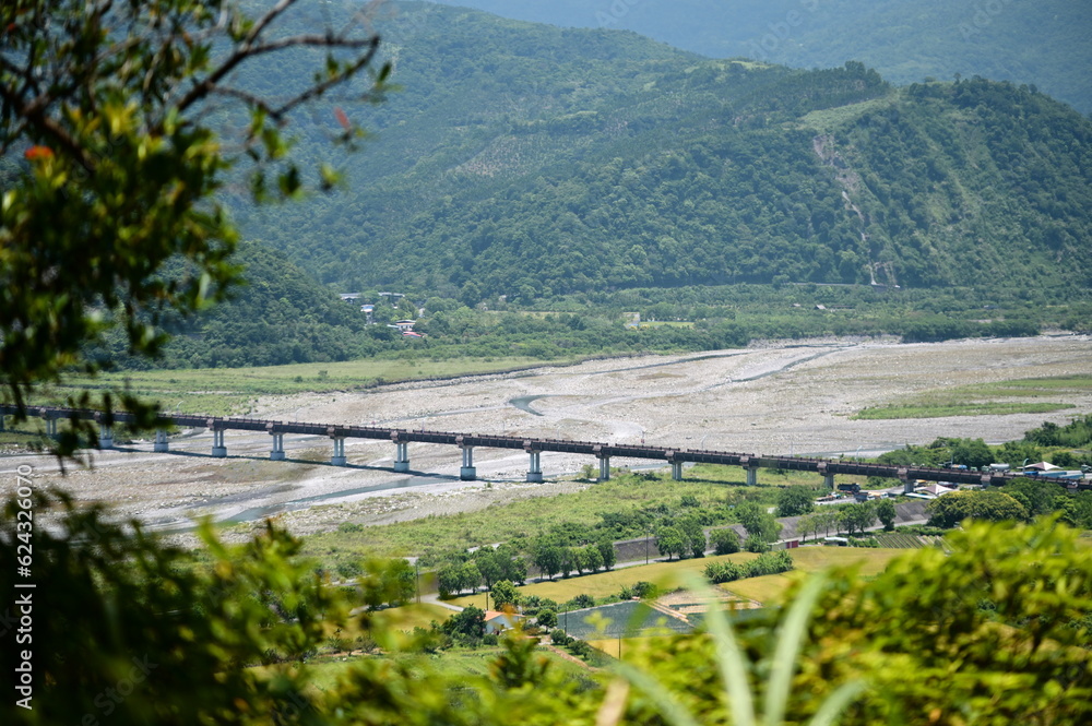 The landscape of Taiya Daqiao is a bridge in Yilan County. The landscape of Taiya Daqiao is a bridge in Yilan County.