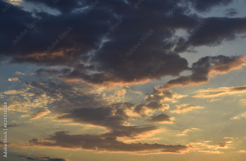 Obraz premium Colorful sunset twilight sky.