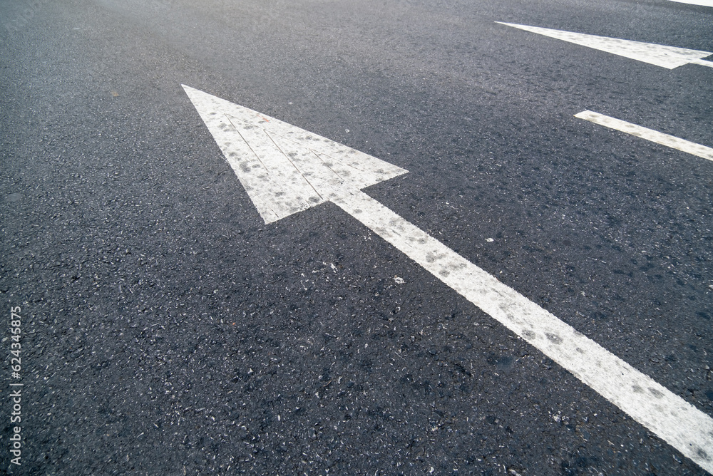 The road surface is a forward sign. The road surface is a forward sign.