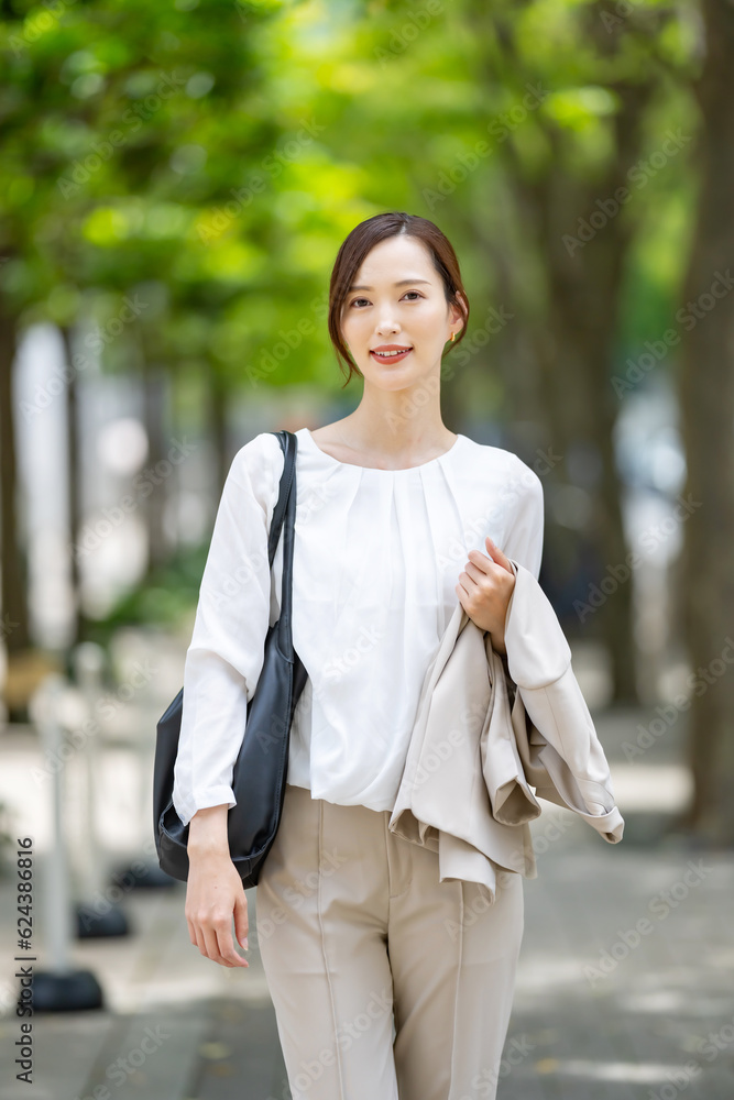 ビジネス・女性 ビジネス・女性