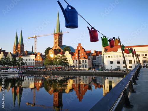 Deutschland, Schleswig-Holstein, Hansestadt Lübeck. Altstadt aus der Luft.