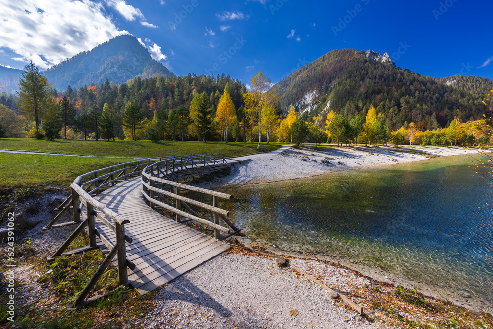 Fototapeta Jasna pond near Kranjska Gora, Triglavski national park, Slovenia