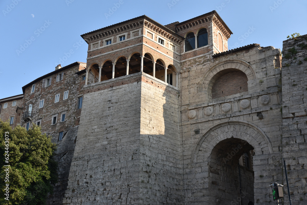 Porte étrusque à Perugia. Italie