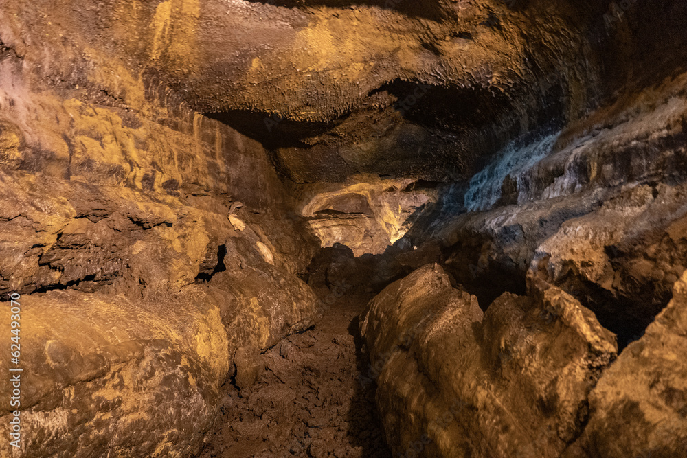Obraz premium Inside a lava cave on the Azores.