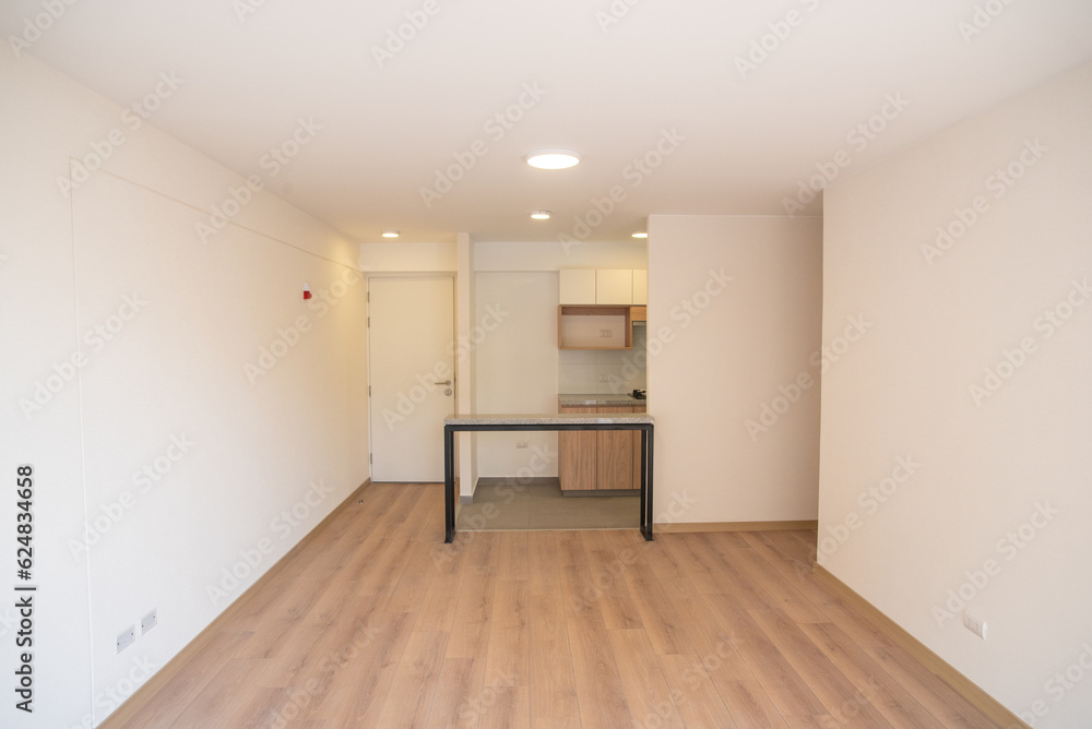 kitchenette de madera con muebles altos y bajos kitchenette de madera con muebles altos y bajos