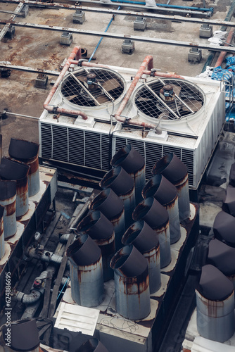 Bild auf Leinwand Cooling towers in data center building