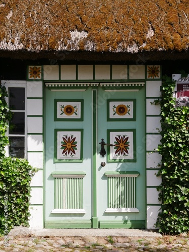 Efeuhaus in Gingst auf Rügen photo