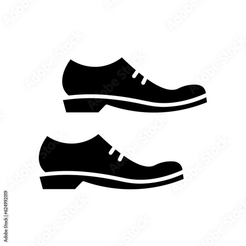 shoe glyph icon