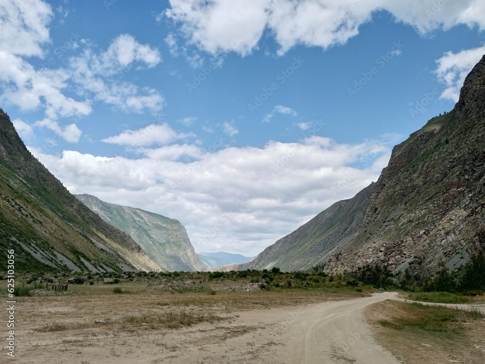 Road in Cholushman valley in Altai