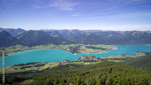 Panoramablick vom Vormauerstein auf den Wolfgangsee im Salzkammergut, Österreich