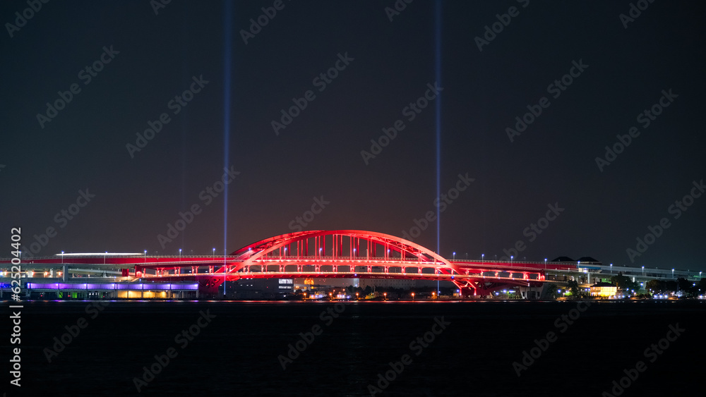 Obraz premium 兵庫県神戸市 夜の神戸大橋