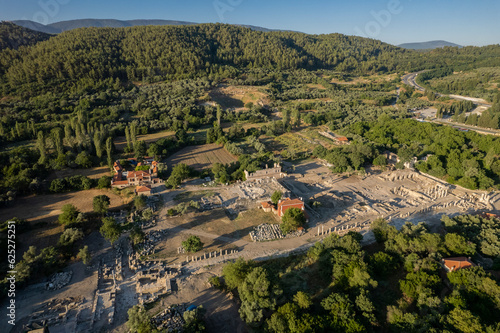 Stratonikeia Ancient City. Stratonikeia  in Mu  la  It is in Eskihisar Village  7 kilometers west of Yata  an. From the Late Bronze Age to the present day  it has been the scene of uninterrupted settle