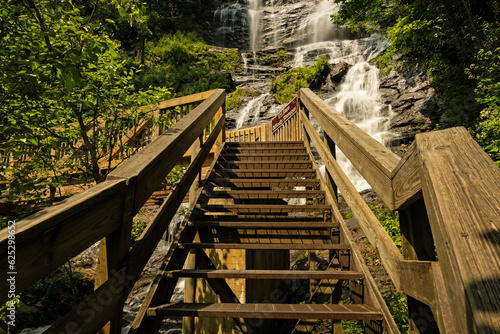 Fototapeta Naklejka Na Ścianę i Meble -  Amicalola Falls State Park in Georgia
