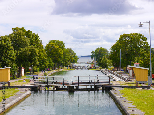 Wallpaper Mural canal Torontodigital.ca