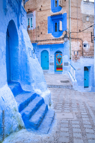 Blue shade of houses, street and alley in Chefchaouen, a city in northwest Morocco where is noted for its buildings in shades of blue, for which it is nicknamed the Blue City © Somkiat
