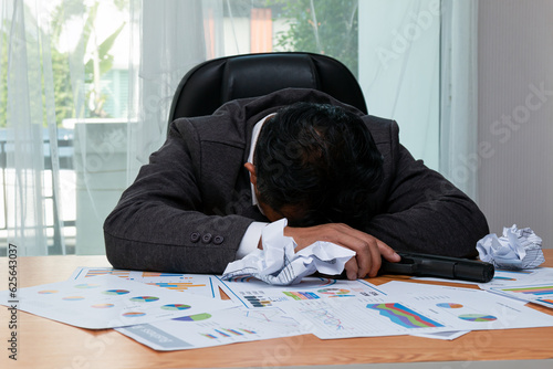 Quadro su tela Criminal Tension in Business World: Stressed Asian Businessman sleep with holdin