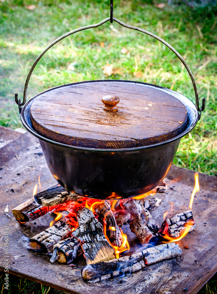 medieval cooking and meal place medieval cooking and meal place