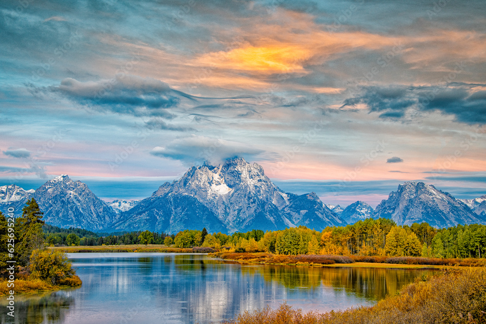 Oxbow Bend and Mount Moran under a cloudy sky in Grand Teton National Park