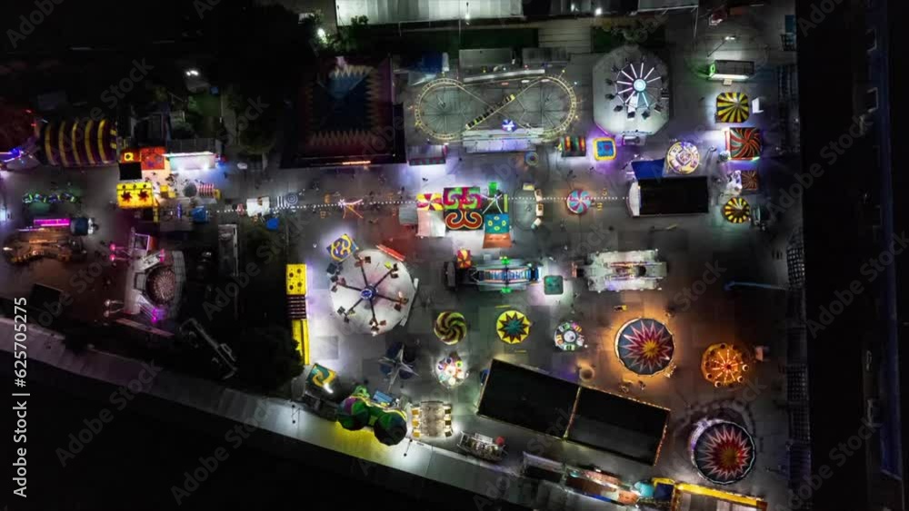 Hyperlapse de feria en la noche