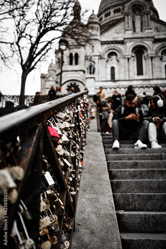 Les marches du Sacré Cœur à Montmartre