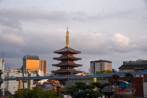 Canvas Print The view of  five-storey pagoda at the Sensoji Kannon temple in Asakusa, Tokyo,