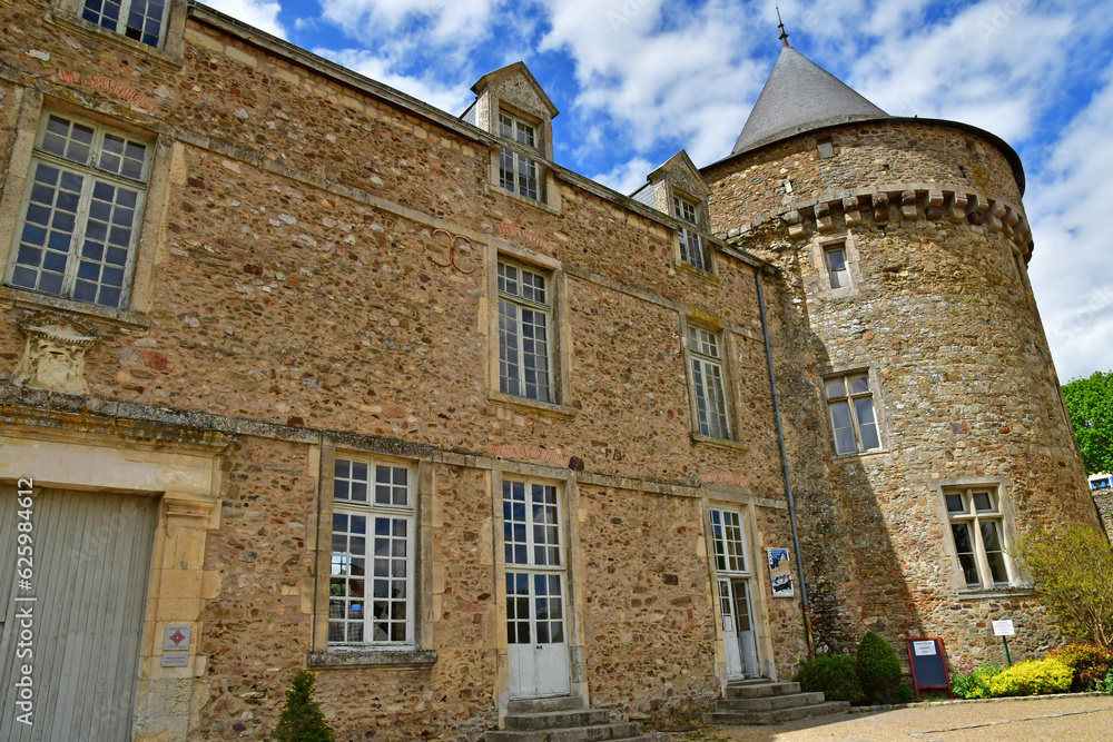 Sille le Guillaume; France - may 2 2023 : the castle
