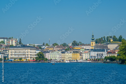 The city of Gmunden on the Traunsee, Upper Austria, Austria © TRAVEL EASY
