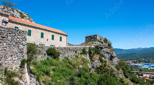 Quadro su tela Knin Fortress (Kninska tvrđava) in the state of Šibenik-Knin Croatia
