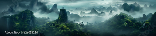Nebelige Landschaft im Dschungel. Nebel- und Wolkengebirgstropische Tallandschaft. Luftaufnahme, weites, nebliges Panorama Generative Ai