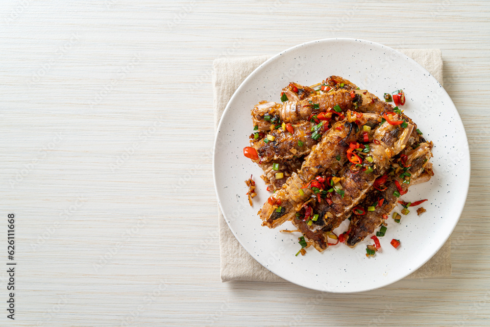 Stir-fried Mantis Shrimp or Crayfish with Chilli and Salt. Stir-fried Mantis Shrimp or Crayfish with Chilli and Salt.