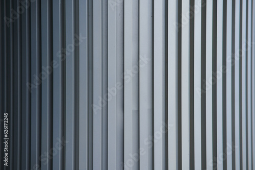 Pattern from corrugated metal column