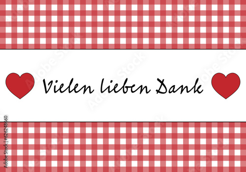 Vielen lieben Dank - Schriftzug in deutscher Sprache. Danksagungskarte mit Herzen und rot-weiß kariertem Hintergrund.