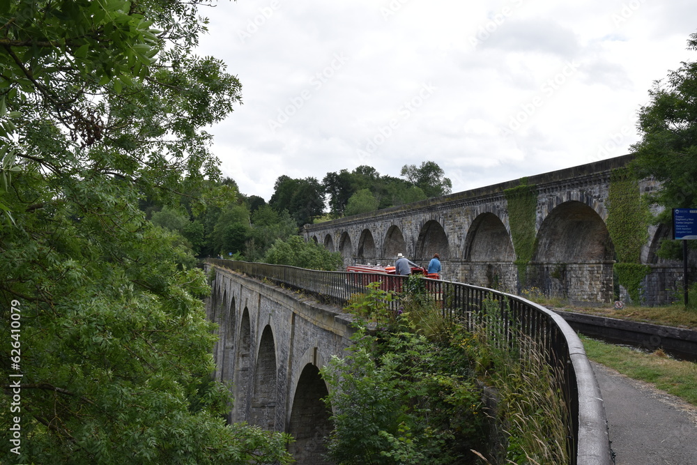 the aqueduct at chirk running parallel to the chirk viaduct the aqueduct at chirk running parallel to the chirk viaduct