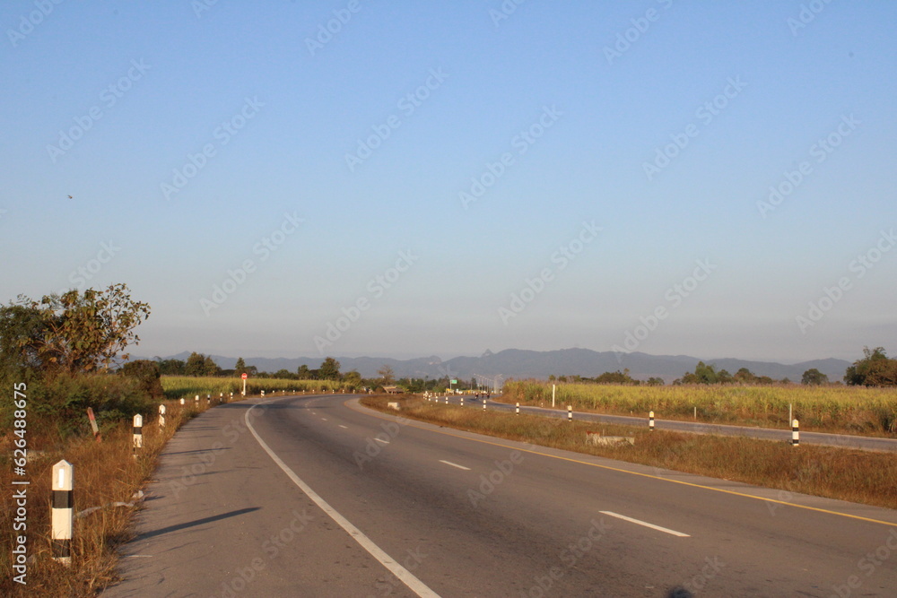 Fototapeta premium road in the countryside