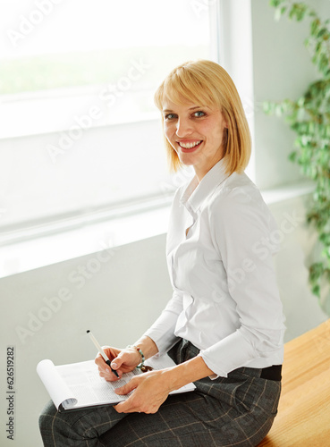 business woman young portrait office executive beauty businesswoman happy corporate desk executive lawyer manager work