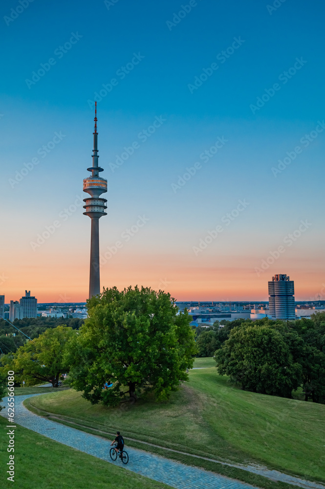 Obraz premium TV tower in olympiapark in the city of Munich in germany