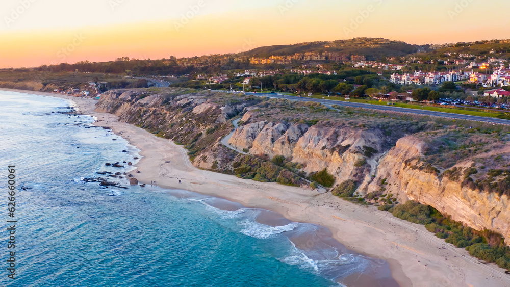Obraz premium Big Sur coastline panorama at sunset, California, USA. Panorama View Of The Mountains And Coastline In Big Sur, California.