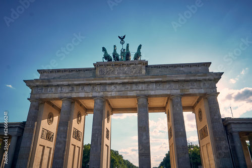 Brandenburger Tor in Berlin im Sommer