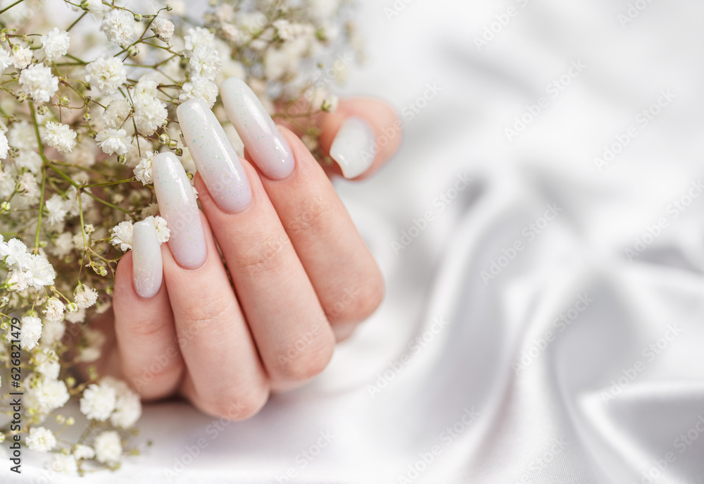 Fototapeta premium Beauty treatment, nice manicured woman fingernails.