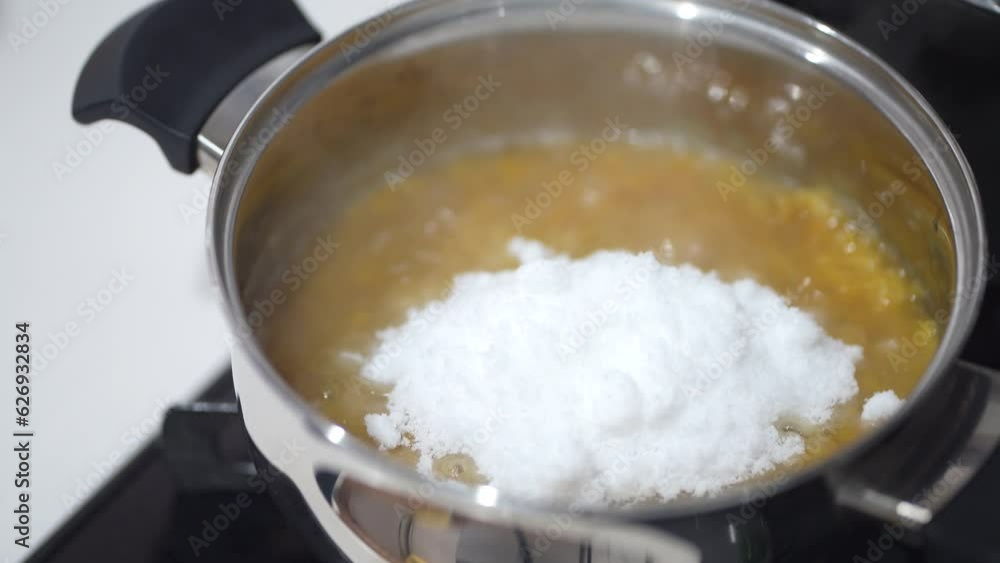 梅ジャムを作る様子 梅ジャムを作る様子